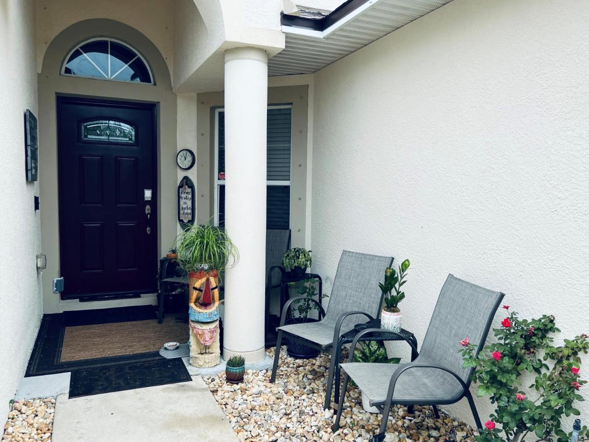 Ruskin Fl Private 2 Bdrm 1 Bath Suite Common Areas Shared With Host And Cat Exterior photo